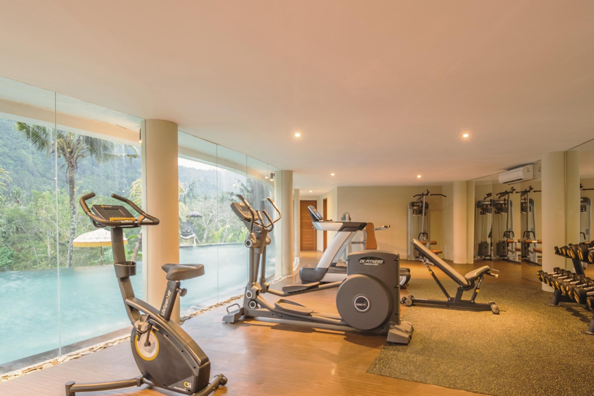 Отель Wapa Di Ume Sidemen Сидемен Экстерьер фото The gym at the resort