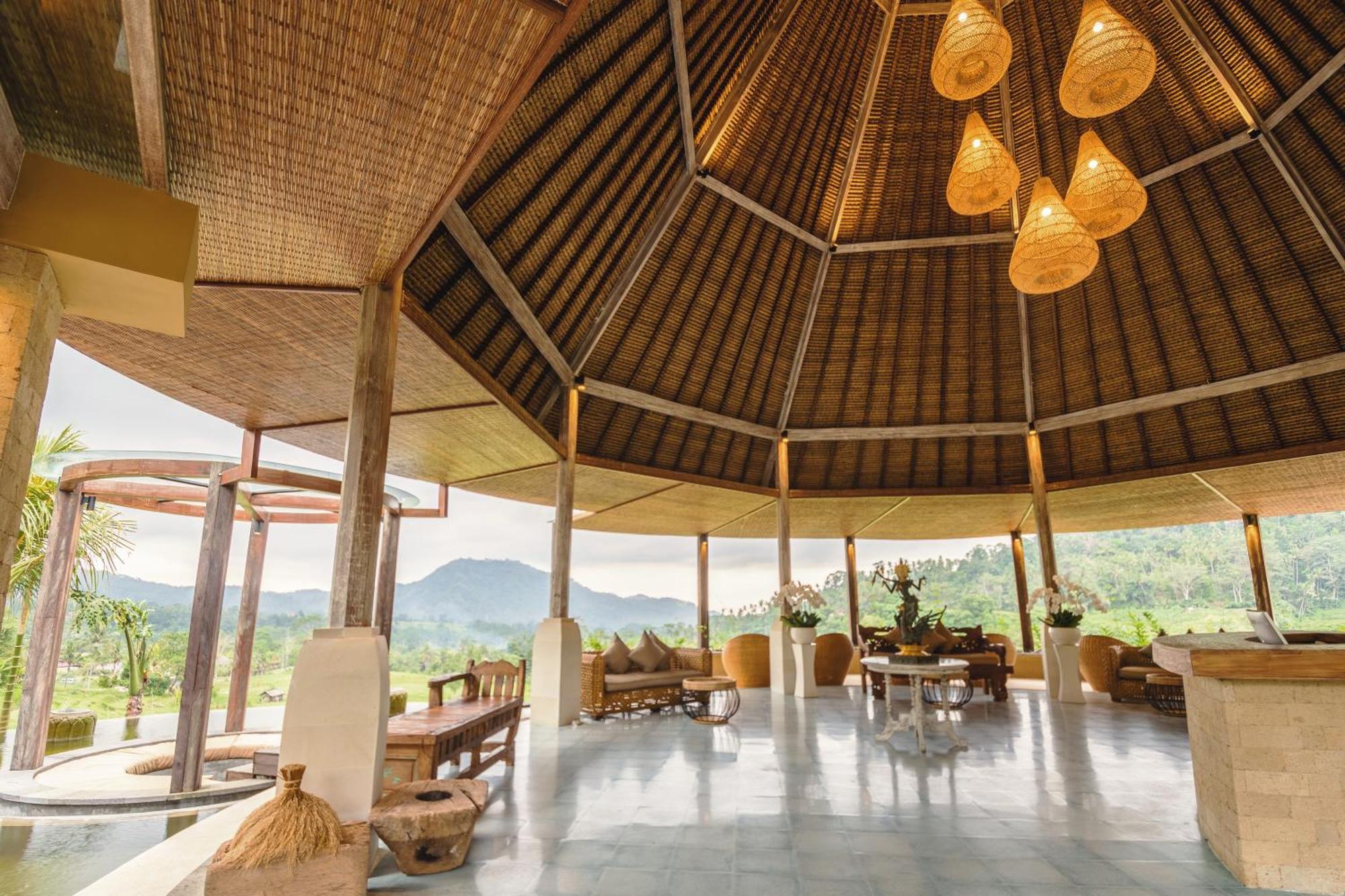 Отель Wapa Di Ume Sidemen Сидемен Экстерьер фото The interior of the resort