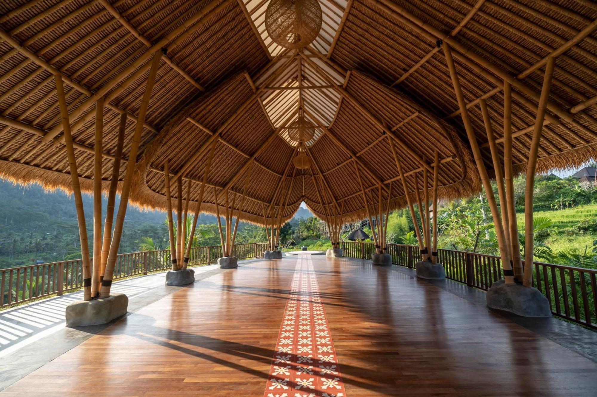Отель Wapa Di Ume Sidemen Сидемен Экстерьер фото The interior of the resort
